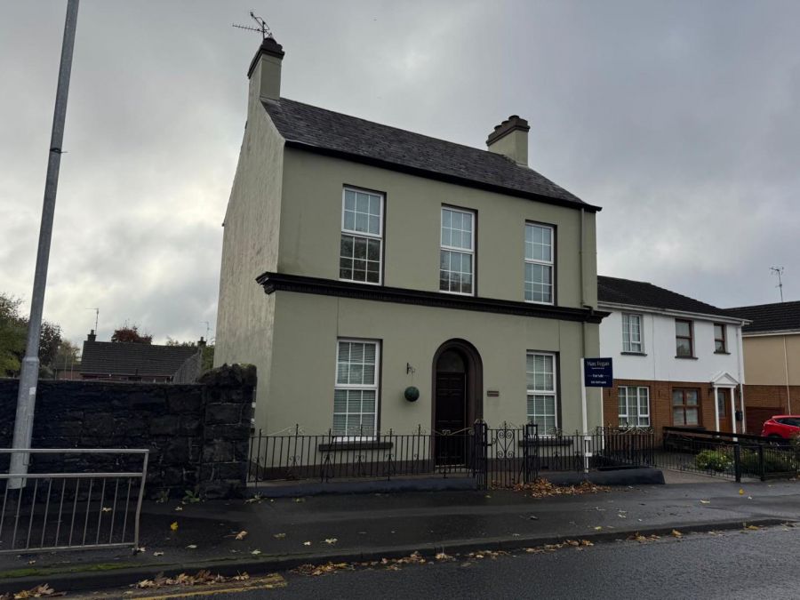 2 Parkview Street