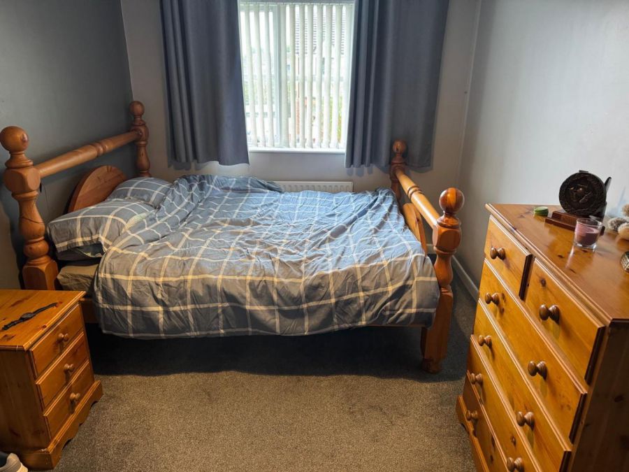 32 Allengrove