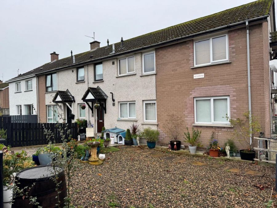 34F Downshire Avenue