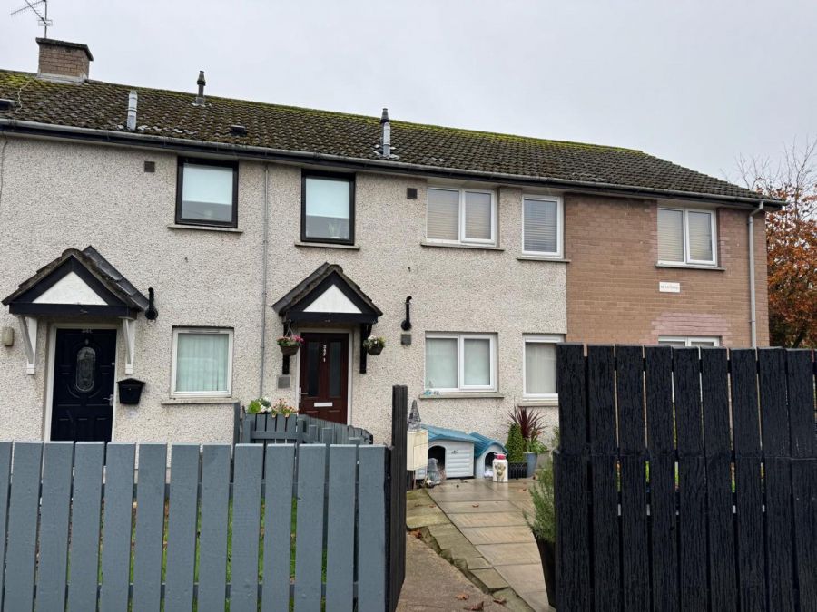 34F Downshire Avenue