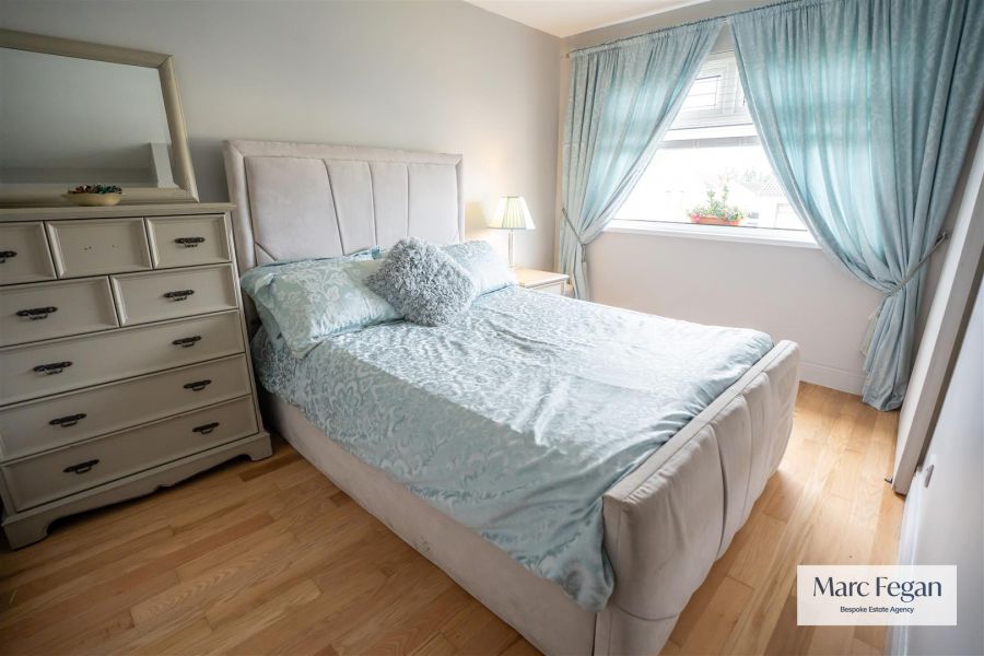 31 Annesborough Park