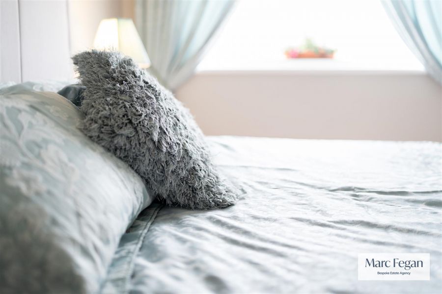 31 Annesborough Park