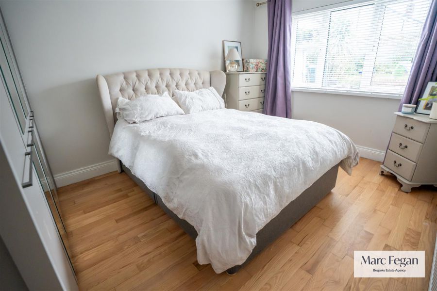 31 Annesborough Park