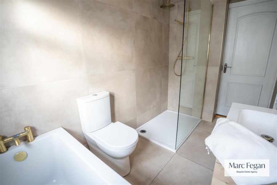 31 Annesborough Park