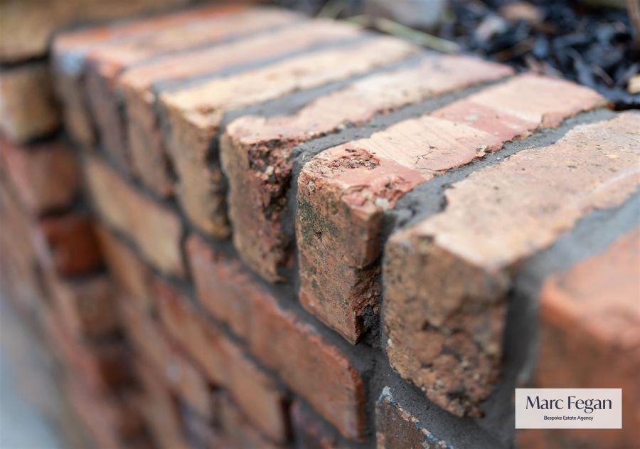 31 Annesborough Park