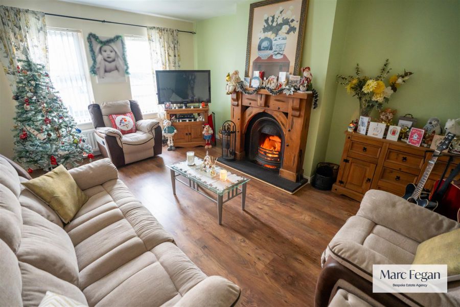 24 Willowfield Crescent