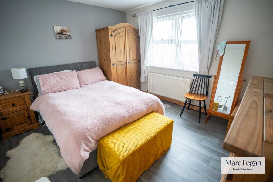 24 Willowfield Crescent