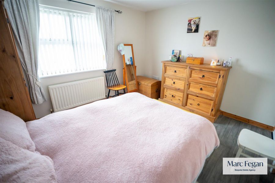 24 Willowfield Crescent