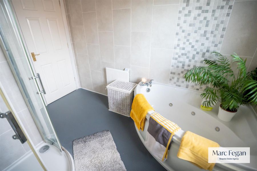 24 Willowfield Crescent