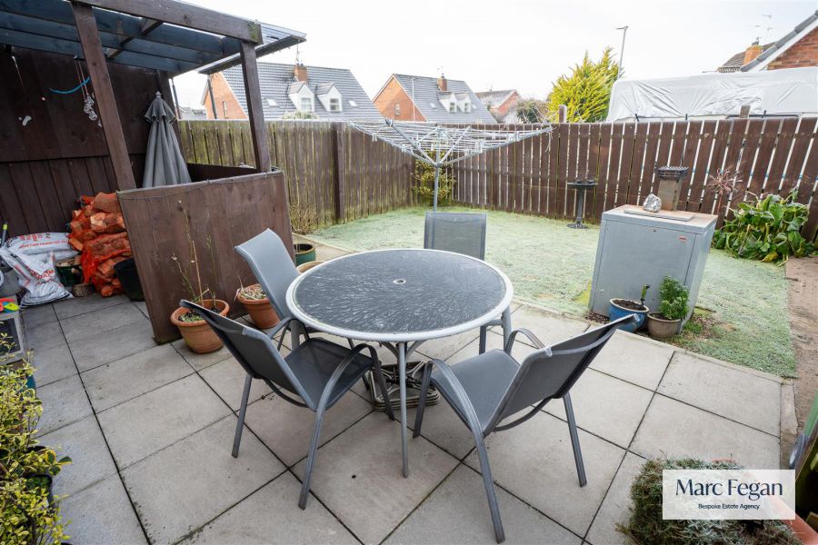 24 Willowfield Crescent