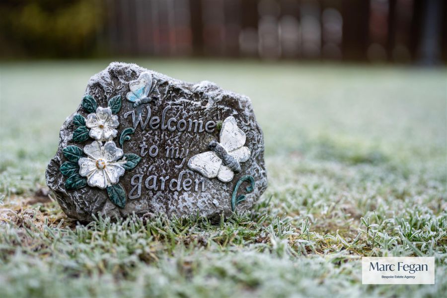 24 Willowfield Crescent