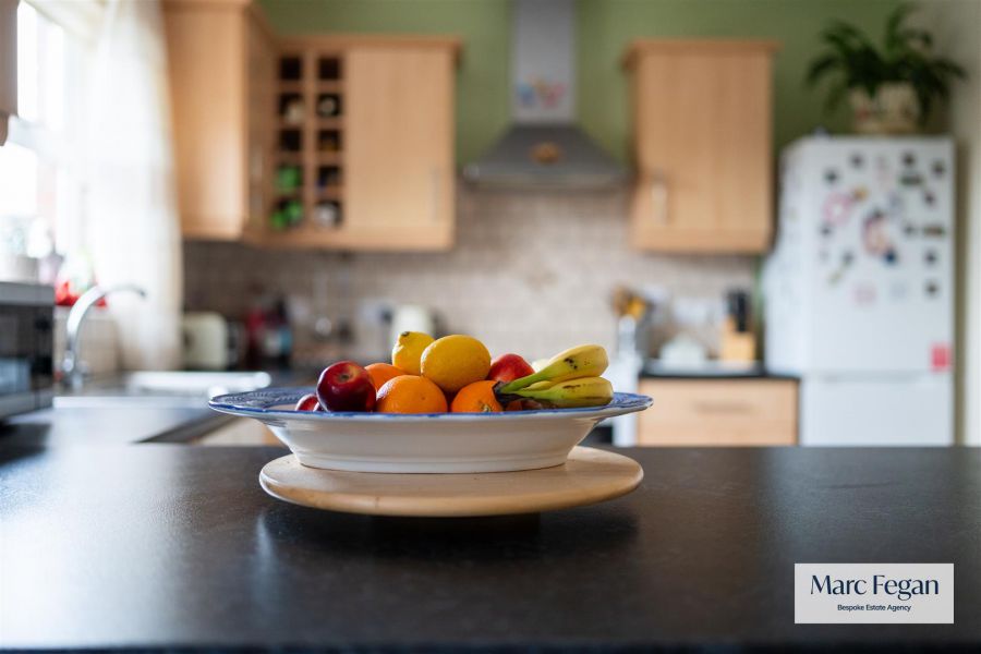 24 Willowfield Crescent