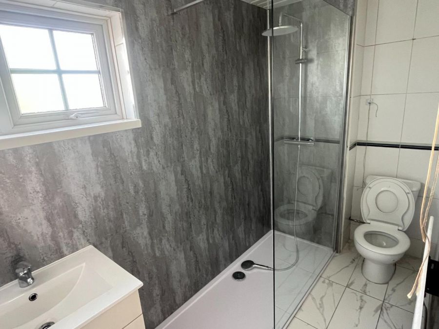 111 Lurgan Tarry