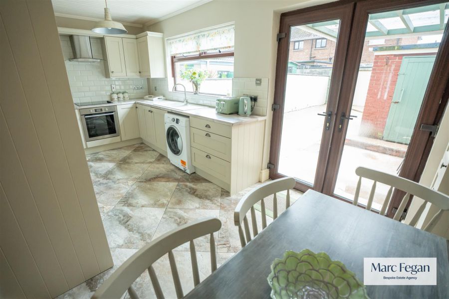 16 Levin Road
