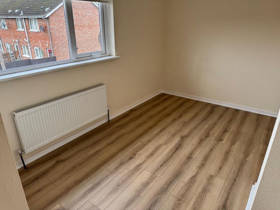 28 Glenavon Crescent