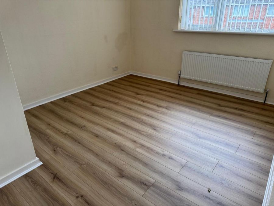 28 Glenavon Crescent