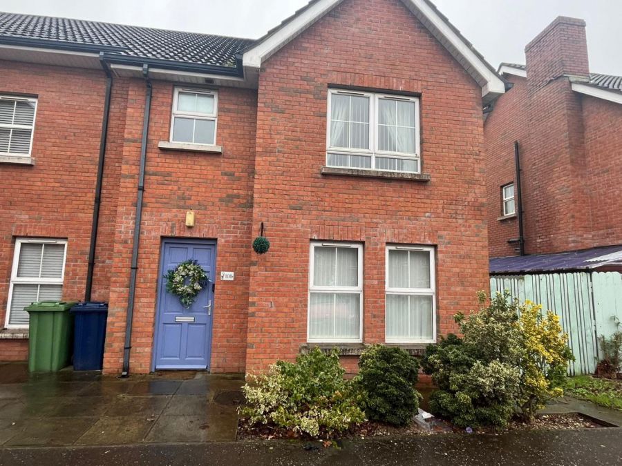 108 Carrickvale Manor