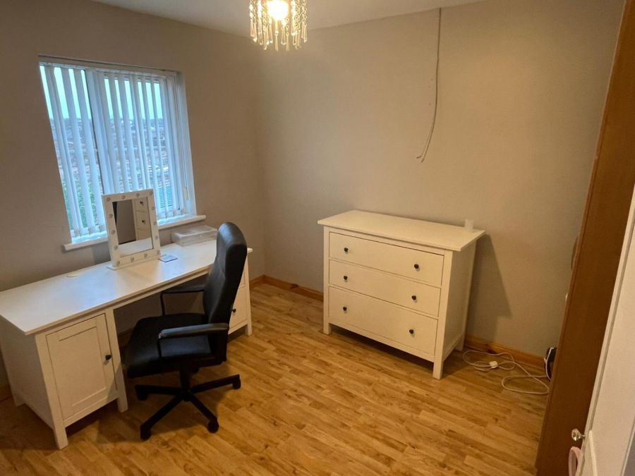 108 Carrickvale Manor