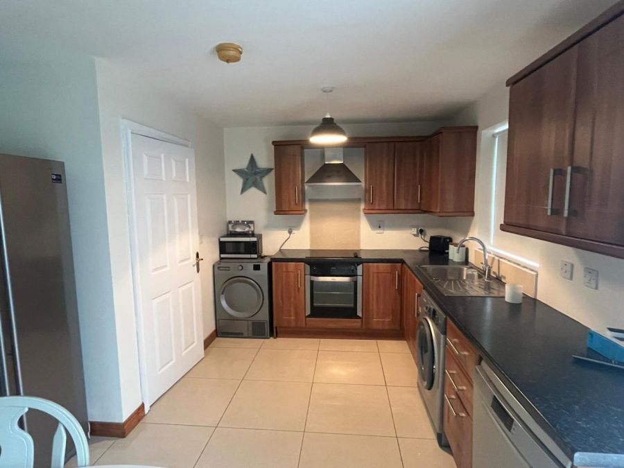 108 Carrickvale Manor