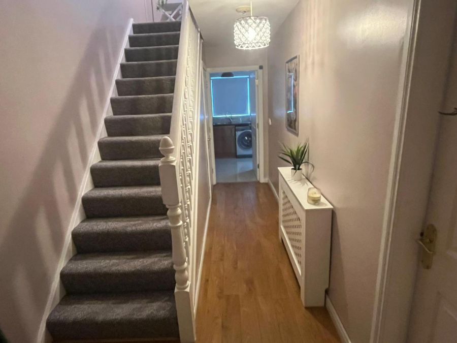 108 Carrickvale Manor