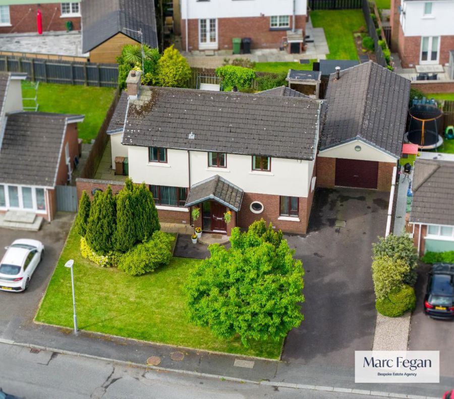 9 Ashgrove Close