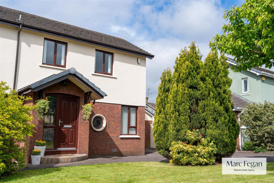 9 Ashgrove Close