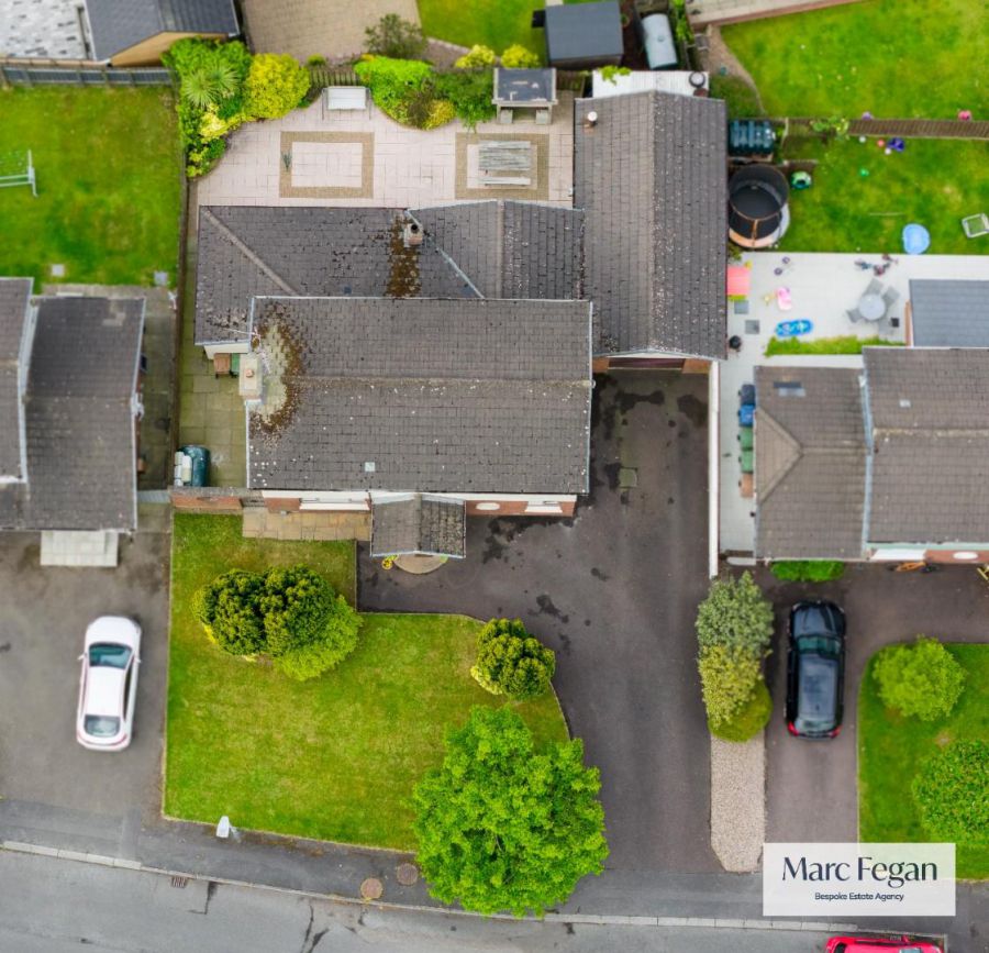 9 Ashgrove Close