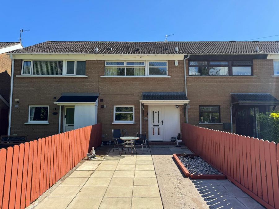 137 Pinebank