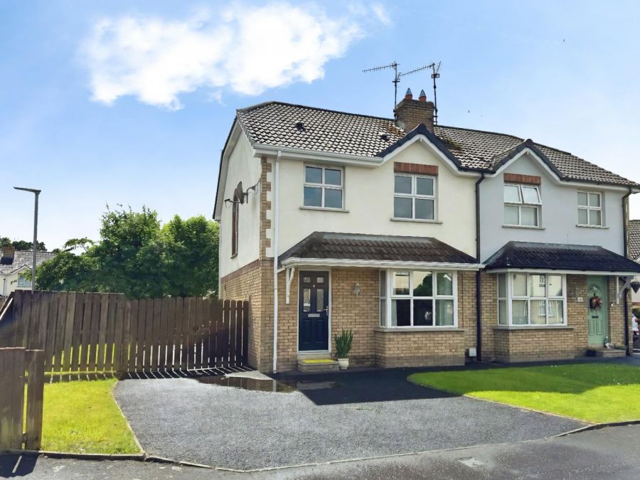 6 Carrigart Manor