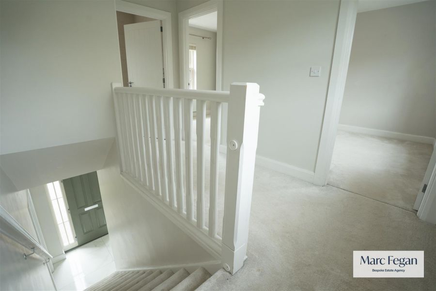27 Tarry Wood