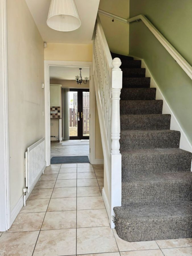 26A Churchill Place