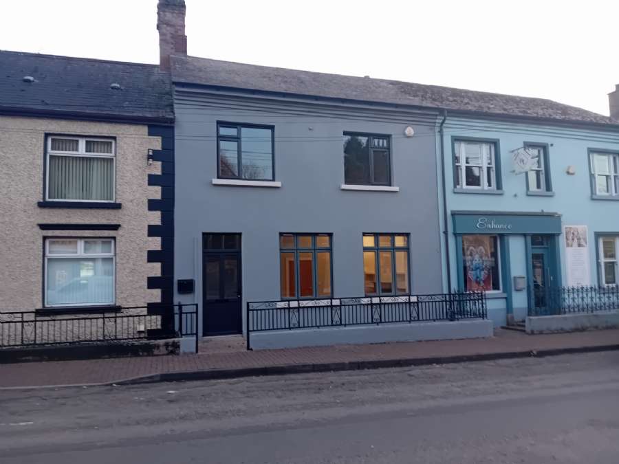 101 Main Street, 101 Main Street,