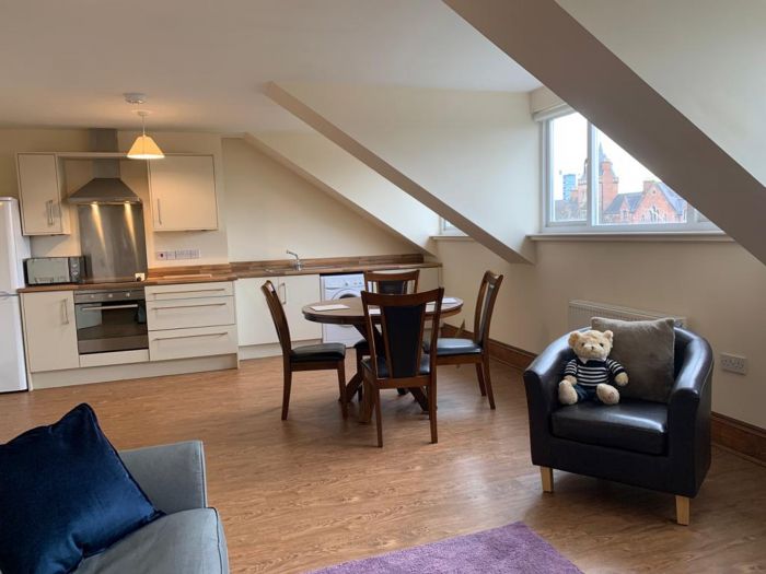 Apartment 6, 16 College Gardens