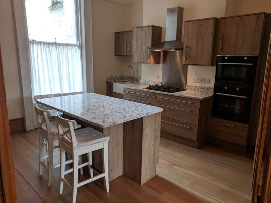 Apt 1, 16 College Gardens