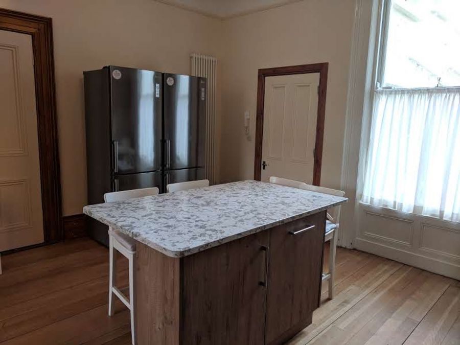 Apt 1, 16 College Gardens