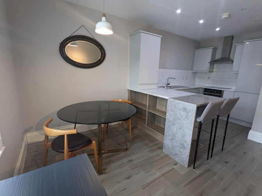 WP Apartments, Apt 4 34 Wellington Park
