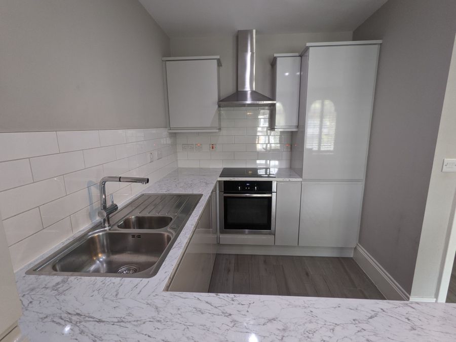 WP Apartments, Apt 4 34 Wellington Park
