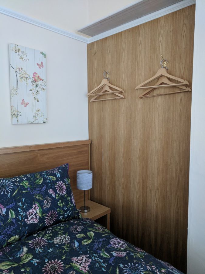 Apt 4, 16 College Gardens