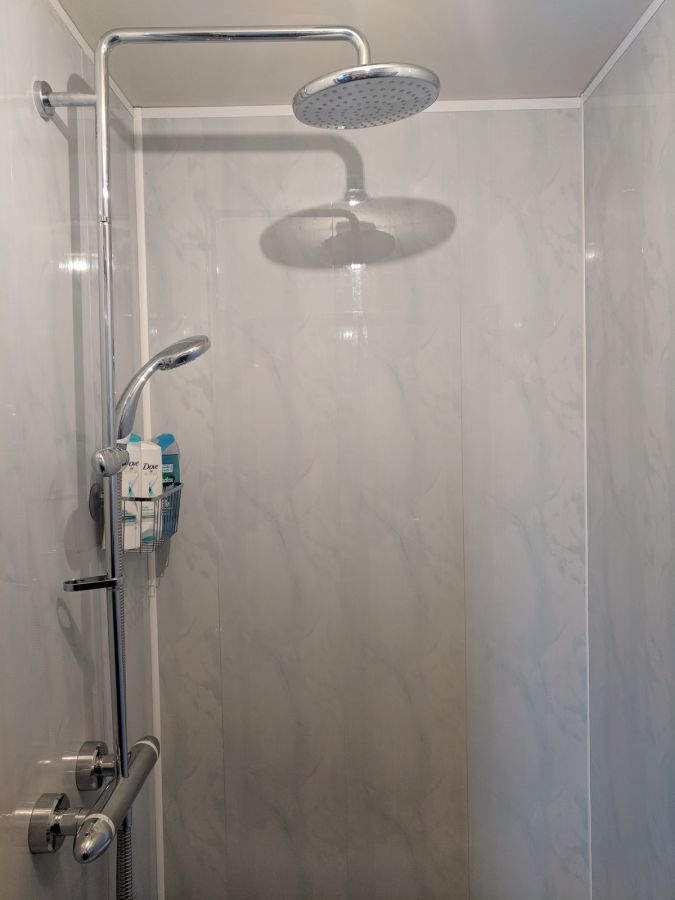 Apt 4, 16 College Gardens