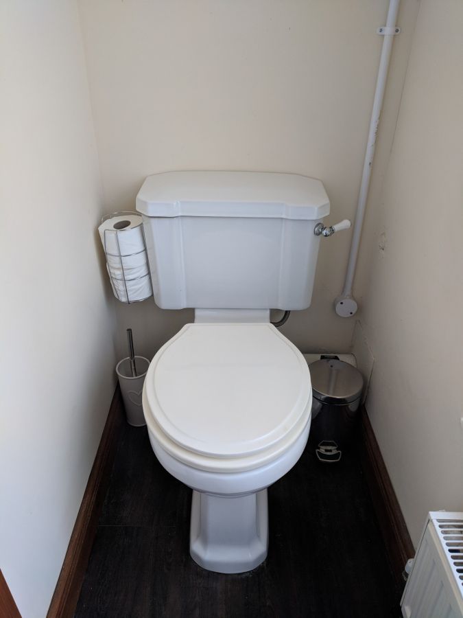 Apt 4, 16 College Gardens