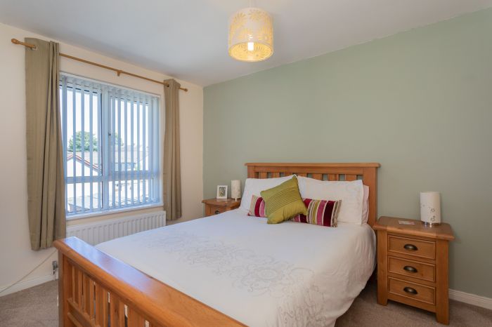 41 Steel Dickson Gardens