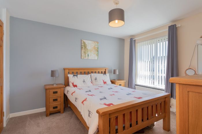 41 Steel Dickson Gardens