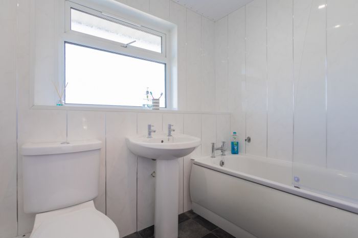 41 Steel Dickson Gardens