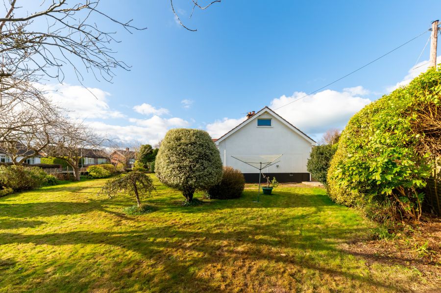 1 Craigdarragh Park