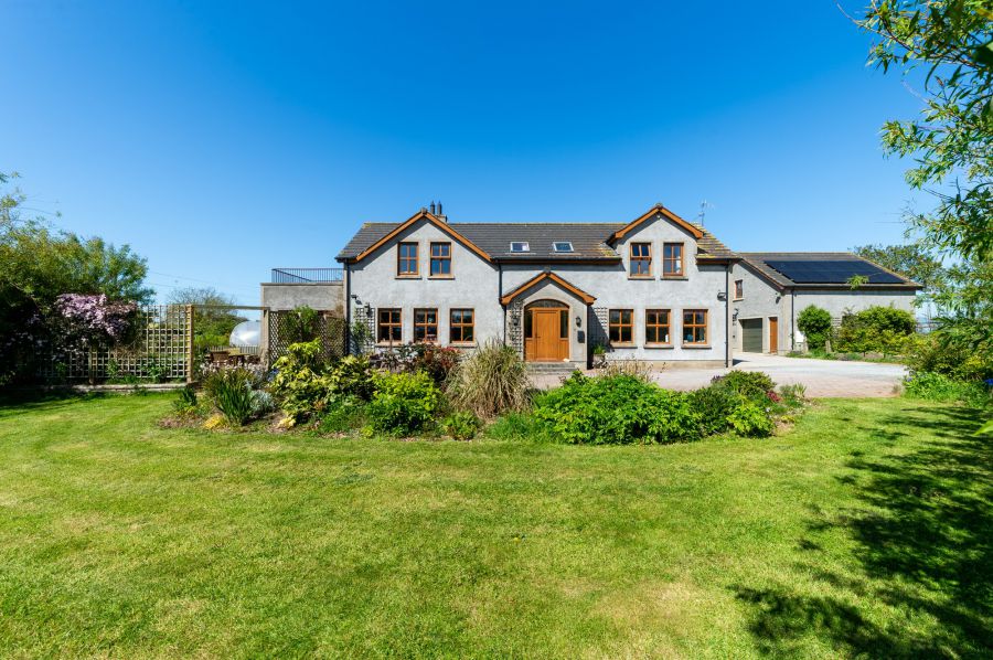 10 Upper Ballygelagh Road