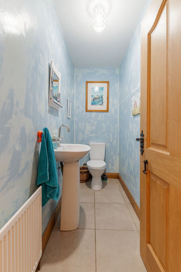 10 Upper Ballygelagh Road