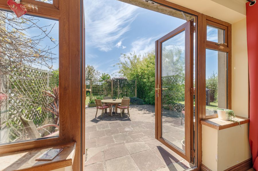 10 Upper Ballygelagh Road