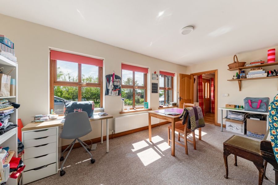 10 Upper Ballygelagh Road