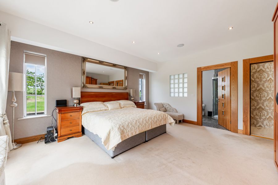 Sliabh Cuan House, 9 Mountain Road