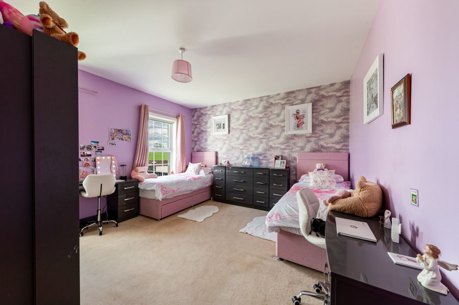 Sliabh Cuan House, 9 Mountain Road